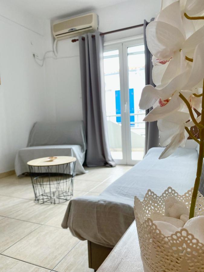Delia Apartments ペフコホリ エクステリア 写真