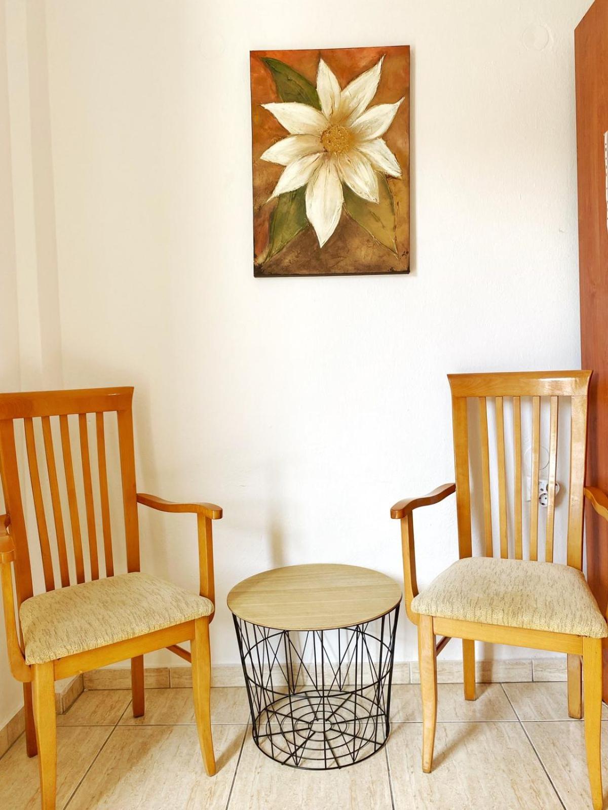 Delia Apartments ペフコホリ エクステリア 写真