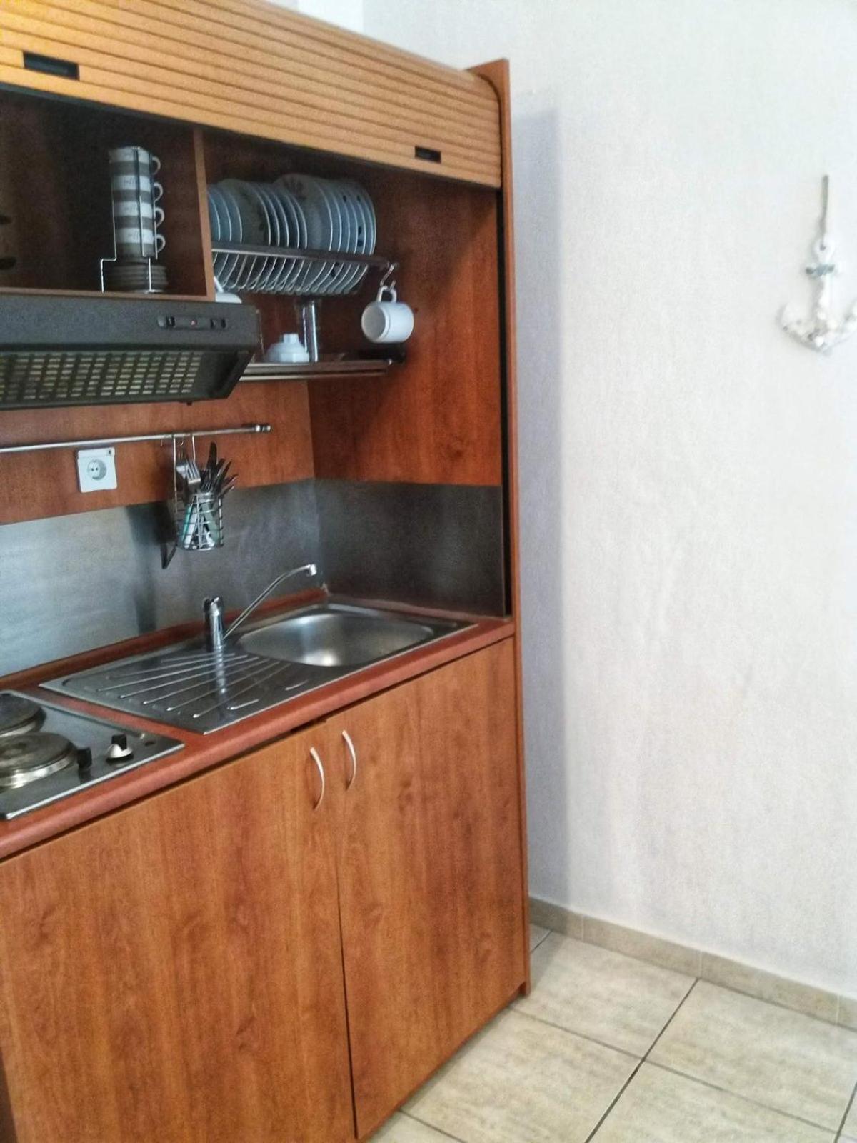 Delia Apartments ペフコホリ エクステリア 写真